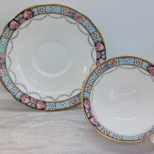 Vintage Aynsley Tea Cup & Saucer With Pink Roses & Gold Trim